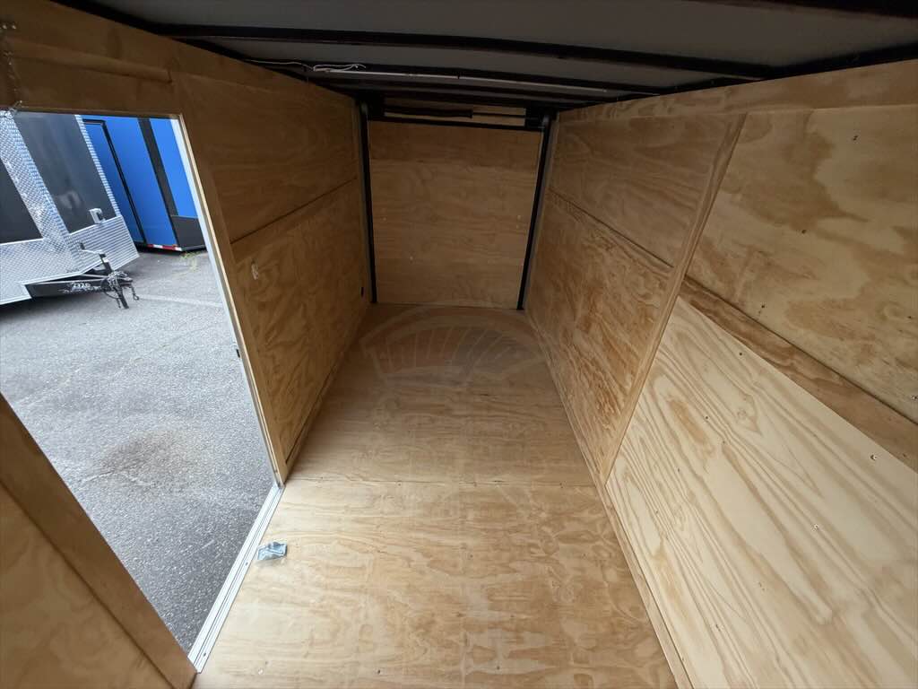 7UIBE1219TD018349-MB image 6